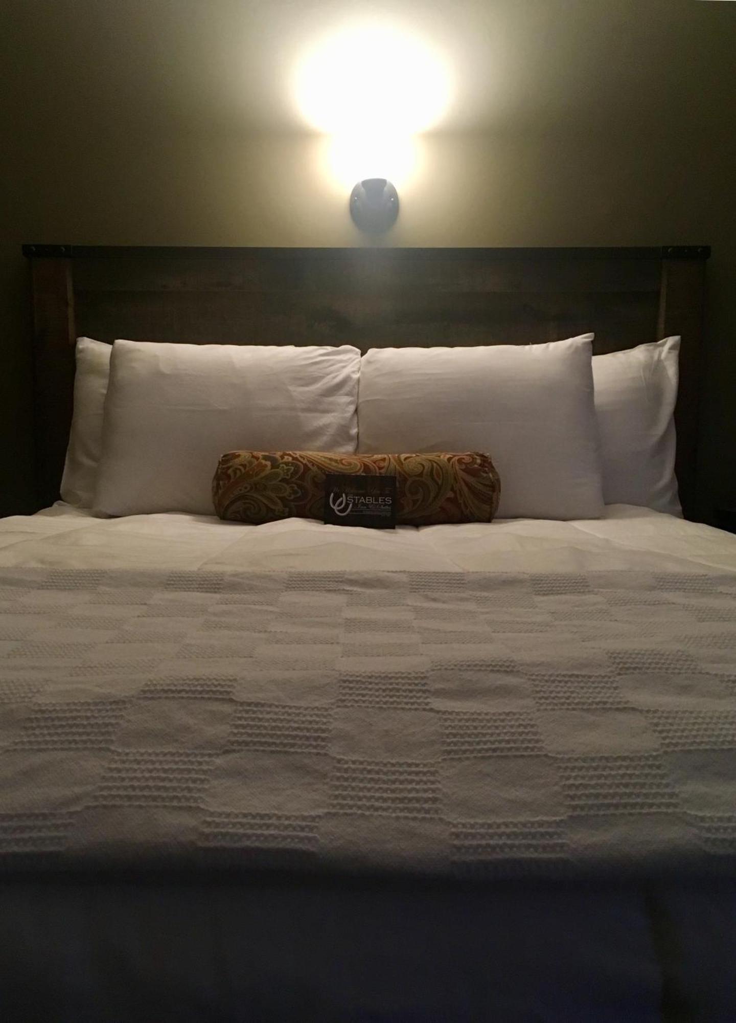 The Stables Inn & Suites Salem Buitenkant foto