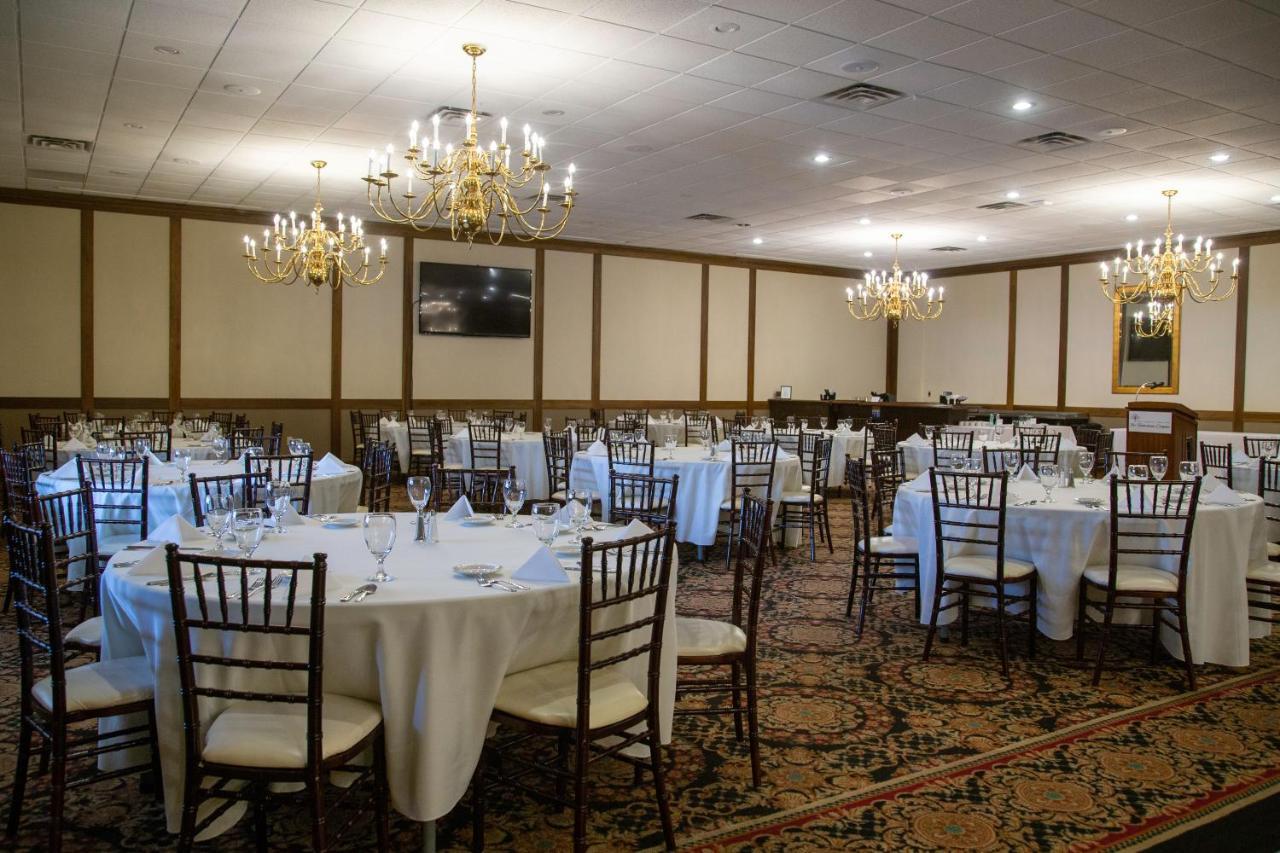 The Stables Inn & Suites Salem Buitenkant foto