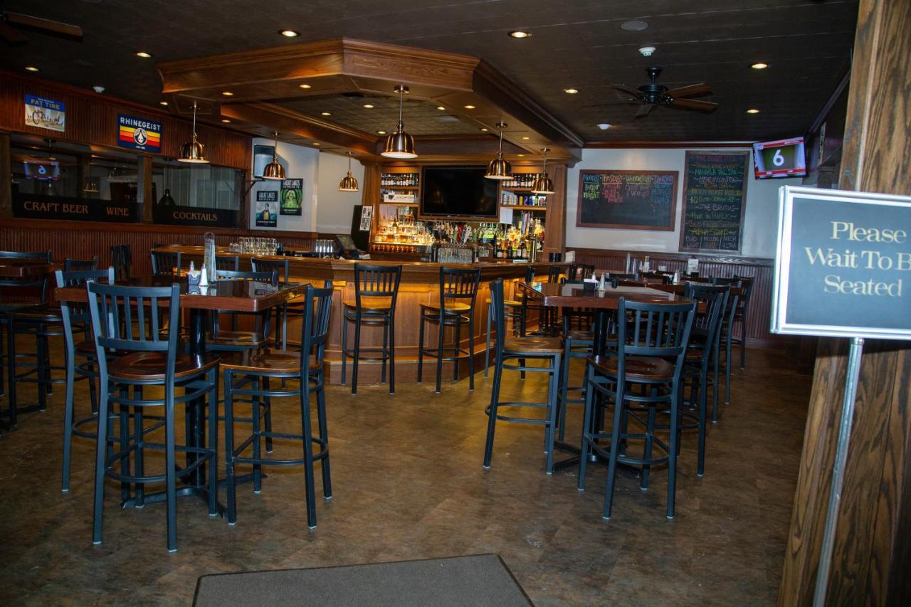 The Stables Inn & Suites Salem Buitenkant foto