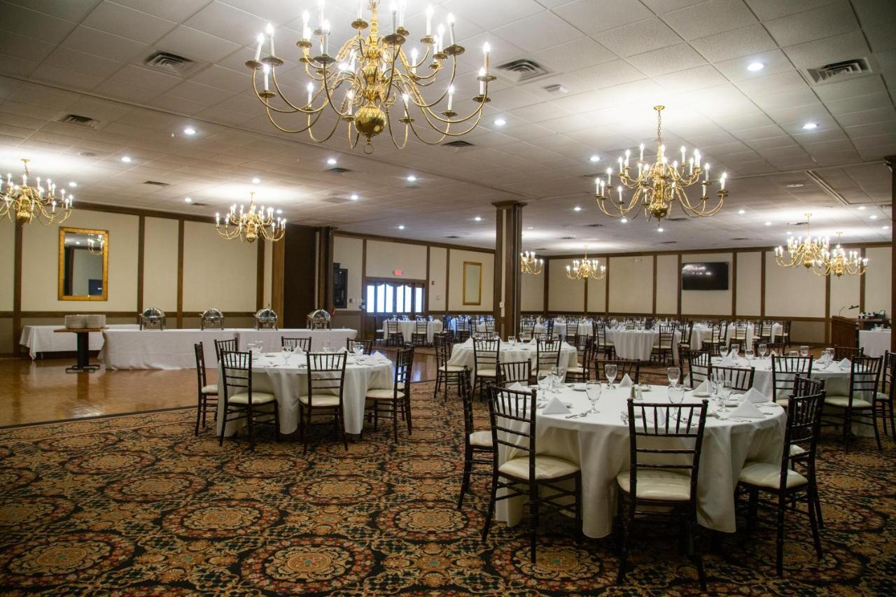 The Stables Inn & Suites Salem Buitenkant foto