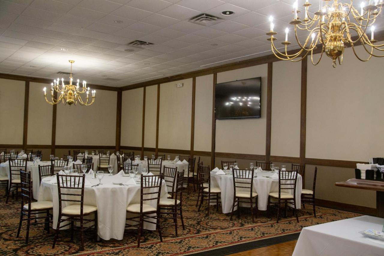 The Stables Inn & Suites Salem Buitenkant foto