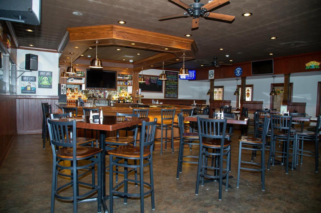 The Stables Inn & Suites Salem Buitenkant foto